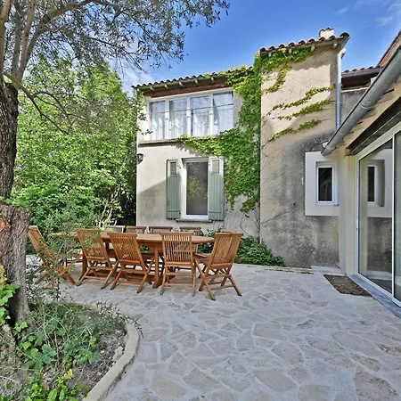 Avec Piscine - 5 Min D'avignon * Les Angles (Gard)