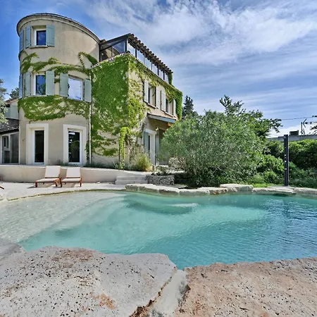 Avec Piscine - 5 Min D'avignon Les Angles (Gard)